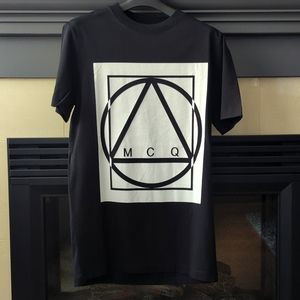 Alexander McQueen black t-shirt xs